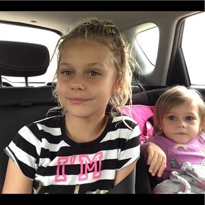 Meet your Posher, Desiray